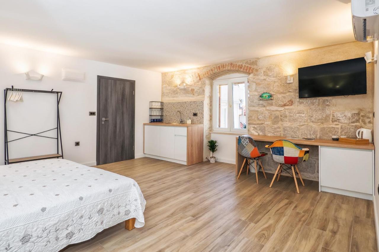 Sweet Rooms Luri Split Bagian luar foto